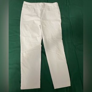 Very clean white work/formal pants. Worn once and looks like new.